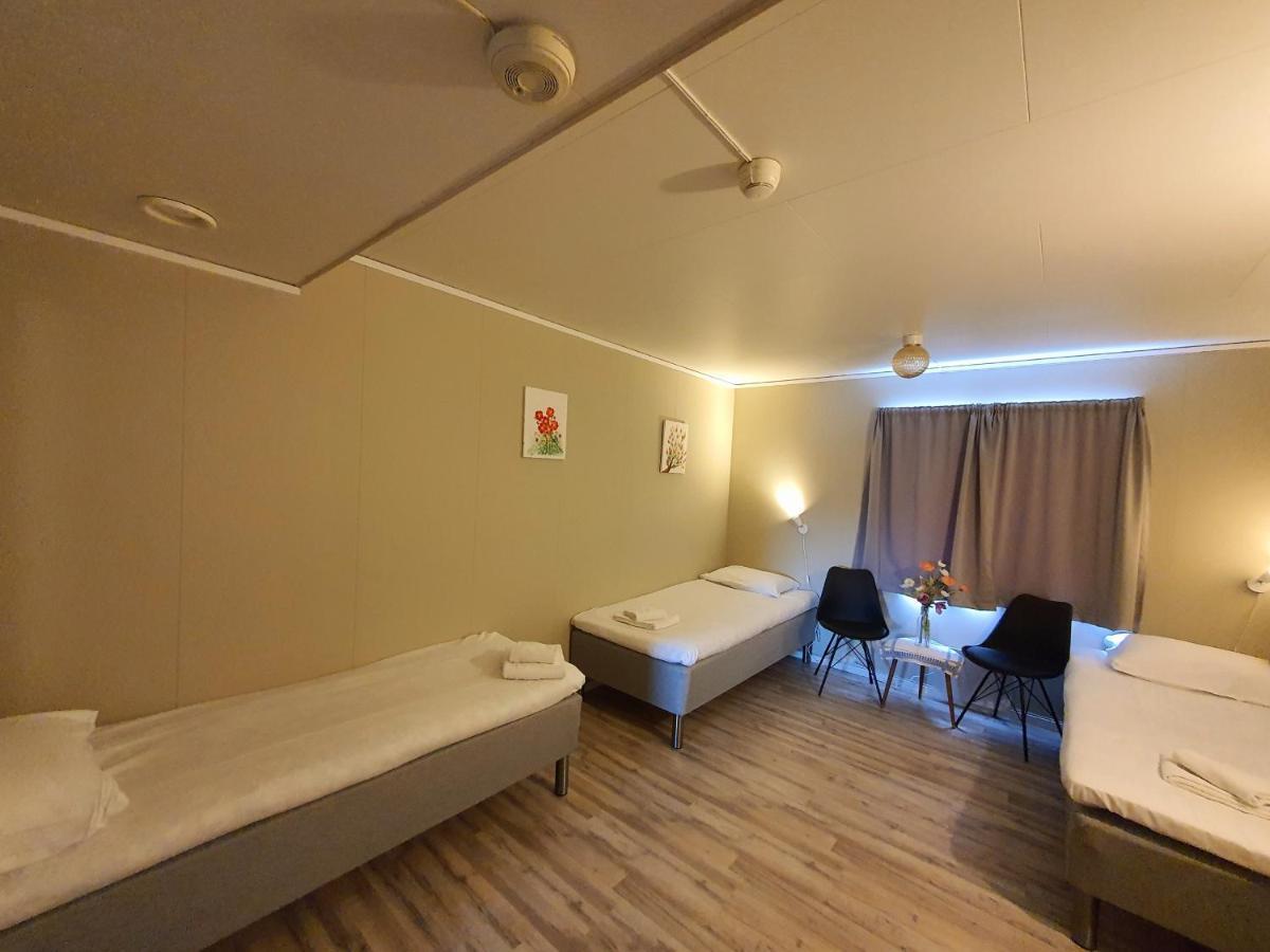 هينينغفير Johs. H. Giaever Hostel المظهر الخارجي الصورة